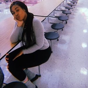 Meet your Posher, Jamya